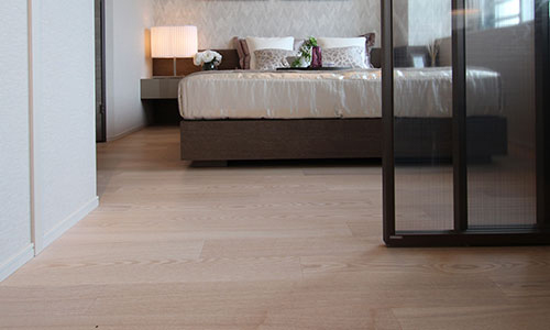 FLOORING　フローリング