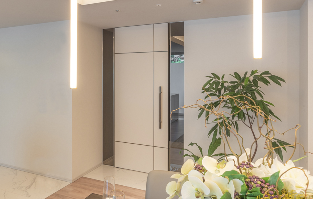 カスタムオーダードア　施工事例