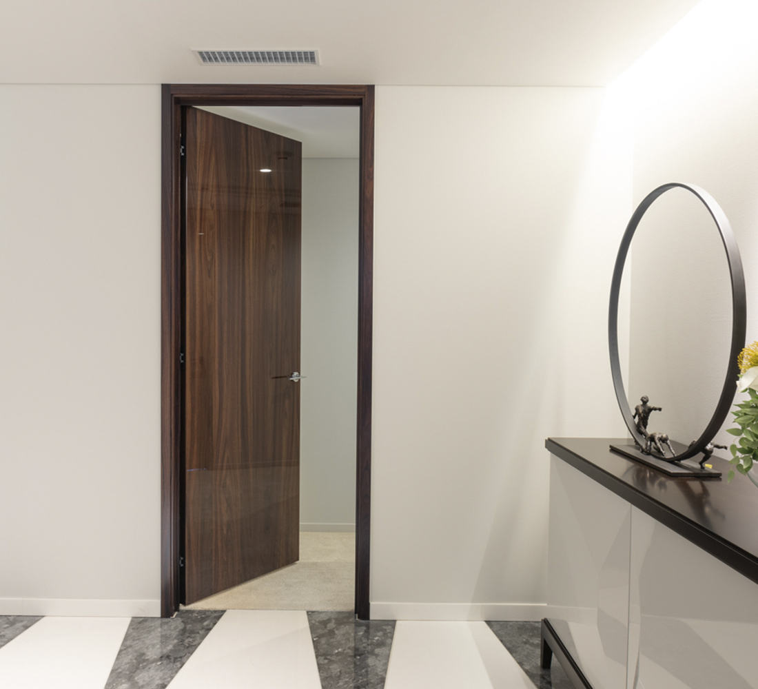 カスタムオーダードア　施工事例